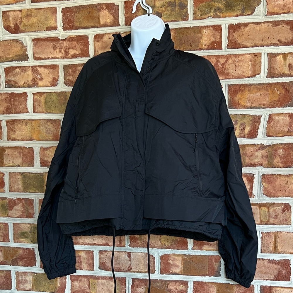 Athleta Black Crop Utility Wind Jacket For Women.… - image 1